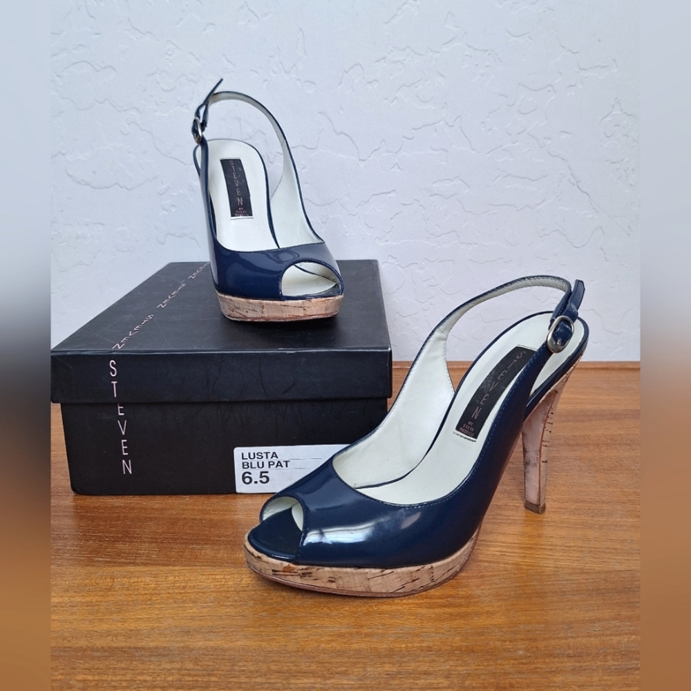 Steve Madden Leather Slingback Heels Navy Blue Patent Peep Toe Y2K Womens 6.5